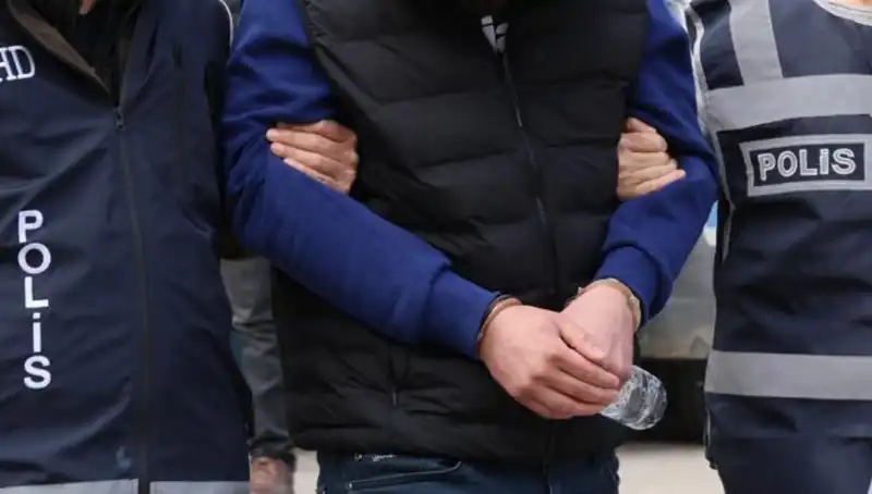 Türkiye Genelinde DAEŞ Operasyonları: 4 İlde 4 Gözaltı Gerçekleşti