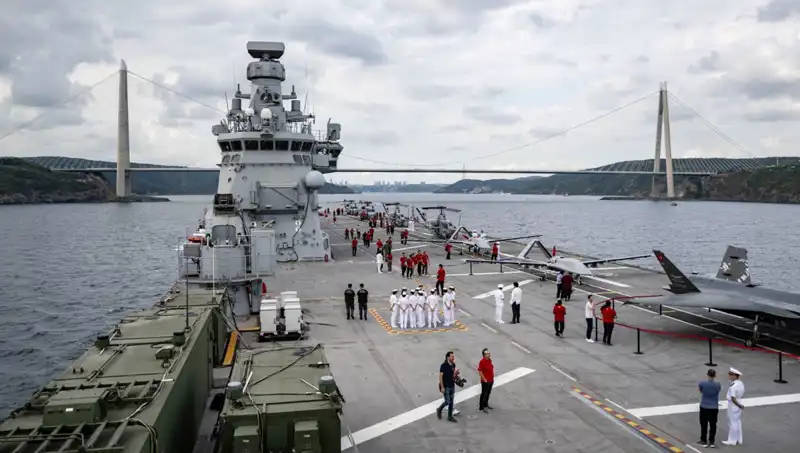 TCG Anadolu: Sarayburnu'ndan Yolculuğuna Başladı, Denizlerde Yenilikleri Getiriyor!