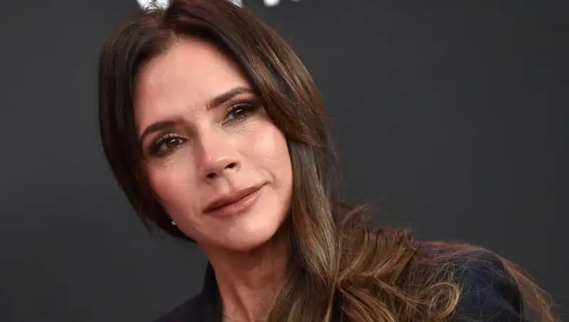Victoria Beckham’ın Gençlik Sırrı: Günde 3-4 Adet Tükettiği O Özel Besin