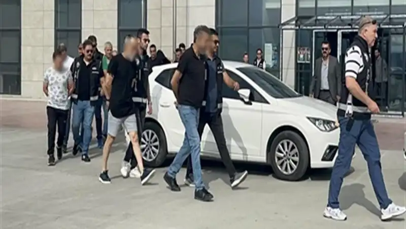 36 Binde 10 Milyar Liralık Dolandırıcılık: Turizm Firması Kılığındaki Çetenin Hikayesi