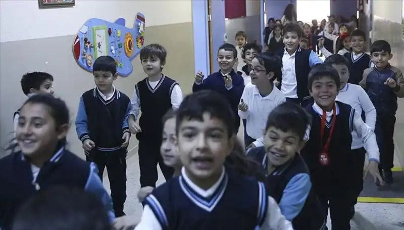 2025'te Okullar Ne Zaman Açılacak? Tüm Takvim Detayları Burada!