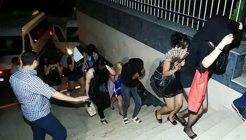 Düzce'de Fuhuş Operasyonunda 5 Zanlıya Baskın!