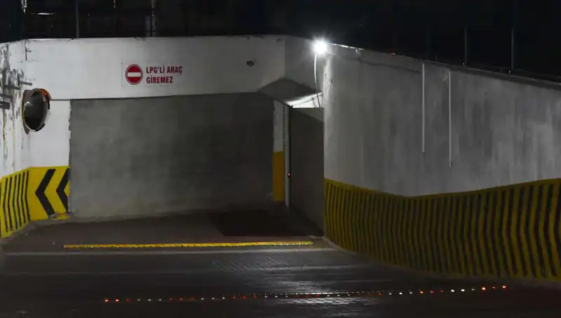 Sitedeki Husumet Kanlı Sonla Bitti: Cinayet Dört Can Aldı!