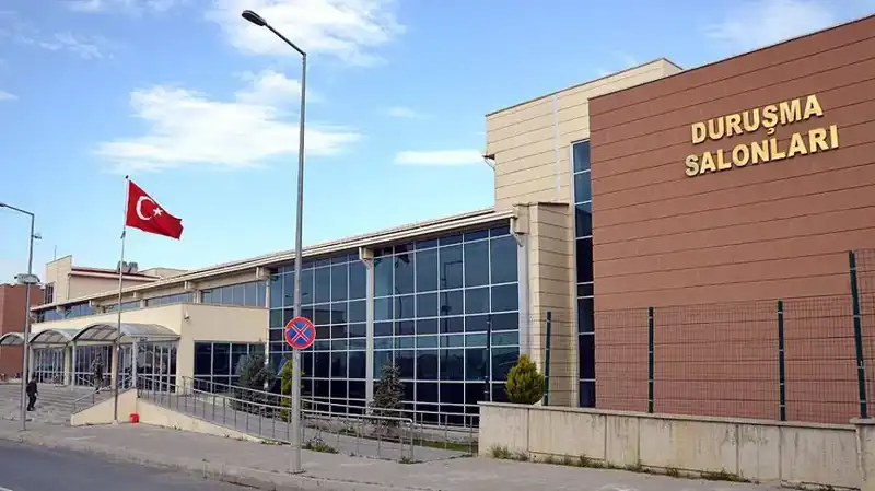 İstanbul Barosu Davasında Kaboğlu ve 10 Baro Yöneticisine Hapis İstemi