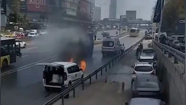 Yanan Araç Yangınına TOMA ile Müdahele: Olay Anında Yaşananlar