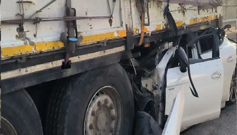 TIR'a Arkadan Saplanan Ok, Korkunç Kazanın Ayrıntılarını Ortaya Çıkardı