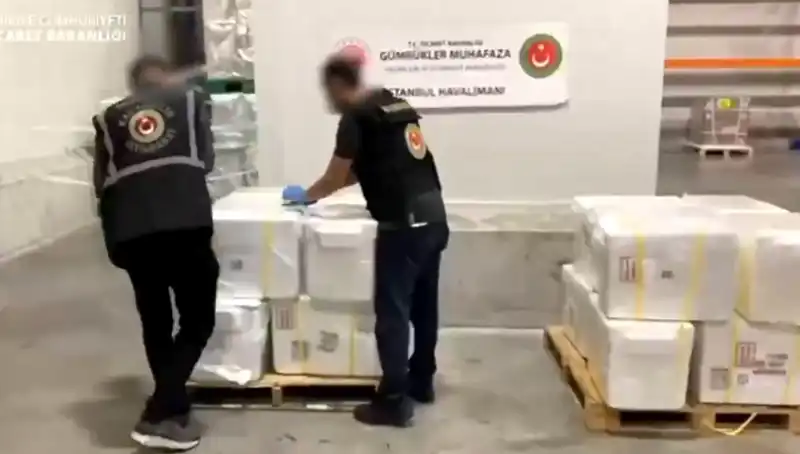 İstanbul Havalimanı’nda 455 Kilo Kokain Operasyonu: Neler Yaşandı?