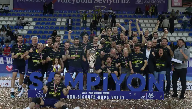 Kupa Voley'de Fenerbahçe'nin Şampiyonluğu Spor Dünyasını Sarstı!