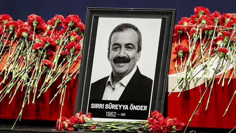 Meclis'te Sırrı Süreyya Önder Anması: Hatıralar ve Miras