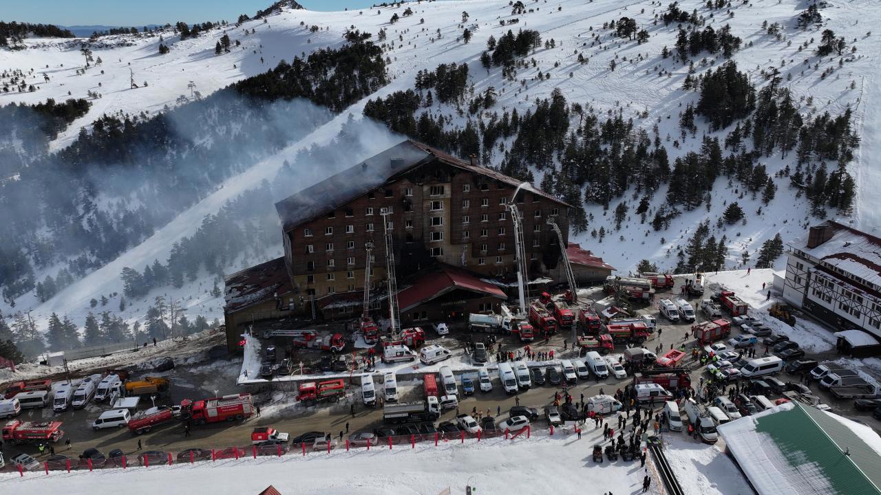 Bolu'daki Yangınla İlgili Gözaltı Sayısı 14'e Yükseldi