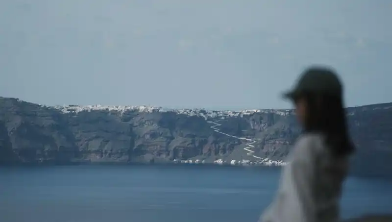 Yunanistan'ın Deniz Üstündeki Endişeleri: Rum Basınından Sert Eleştiriler