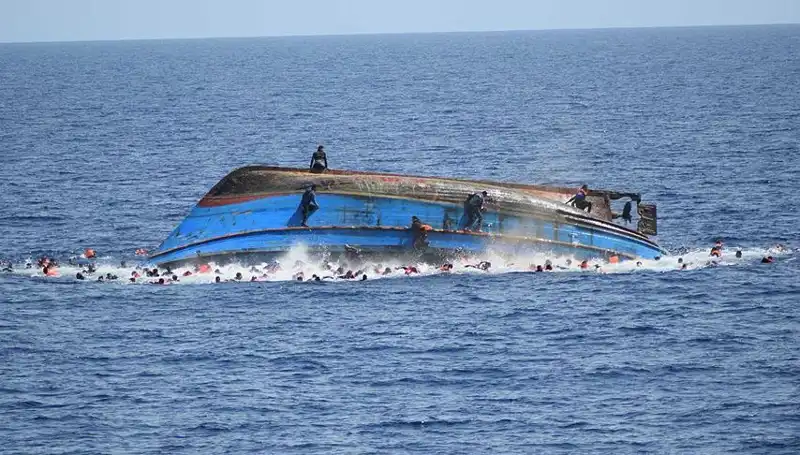 Filipinler’de Gemi Alabora Oldu: 4 Kişi Hayatını Kaybetti, 7 Kişi Kayıp