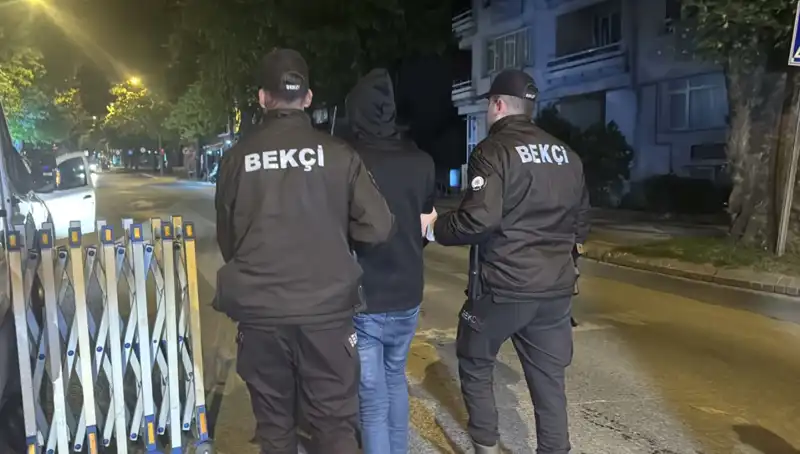 Edirne’de 4 Düzensiz Göçmen Yakalandı: Olayın Ayrıntıları ve Sonuçları