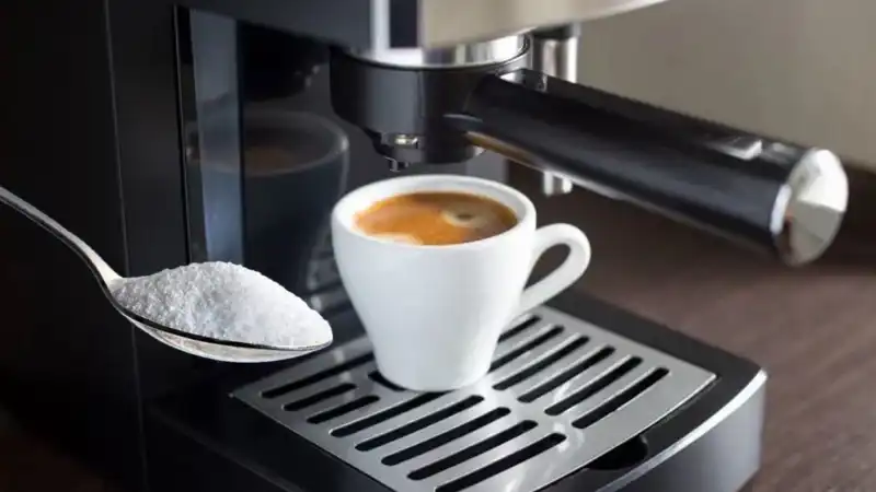 Kahve Makinenizin Ömrünü Uzatmanın 7 Pratik Yöntemi