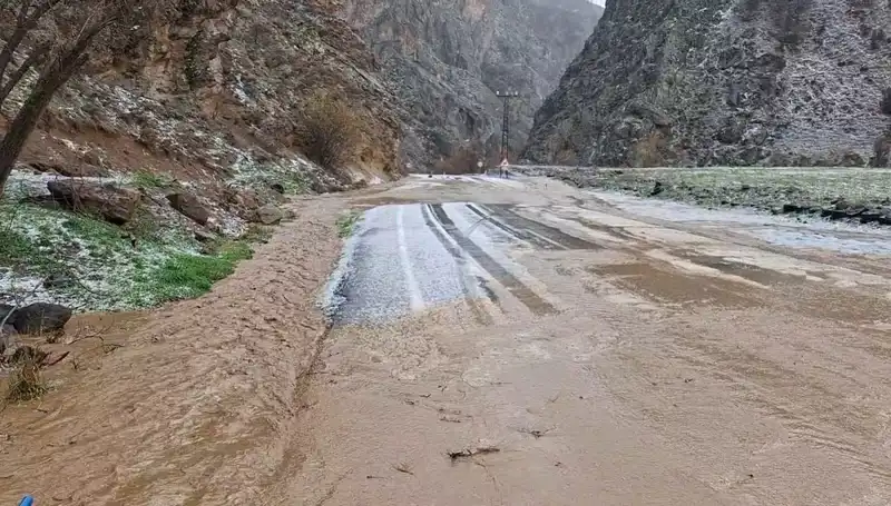 Tunceli’de Dolu ve Sağanak: Doğanın Zorluklarıyla Mücadele Süreci Başladı