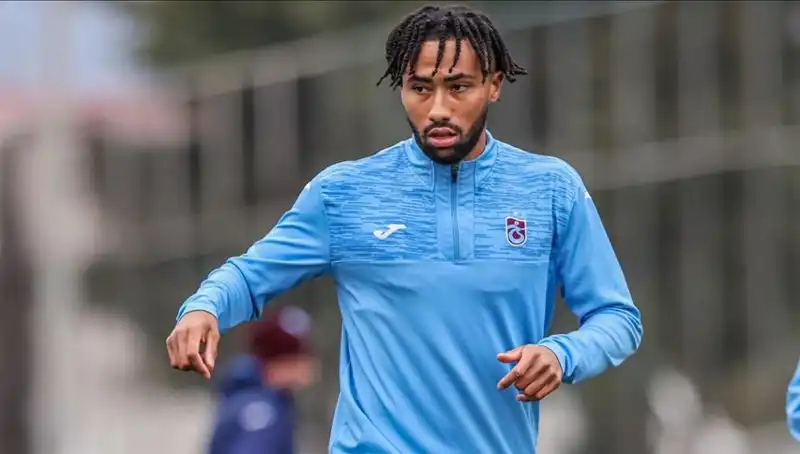 Trabzonspor'a Folcarelli'den Gelen Kötü Haber Kulübü Endişelendirdi
