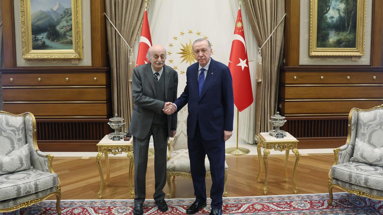 Lübnan'da Dürzi lider Canbolat Türkiye'yi övdü