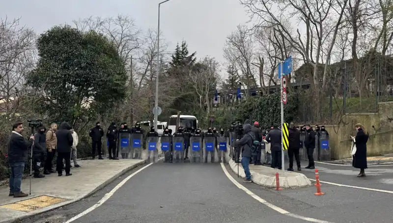 İstanbul'daki İBB Soruşturmasında Şaşırtıcı Gelişme: Firari Şüpheli 40 Milyon Lirayla Ele Geçirildi