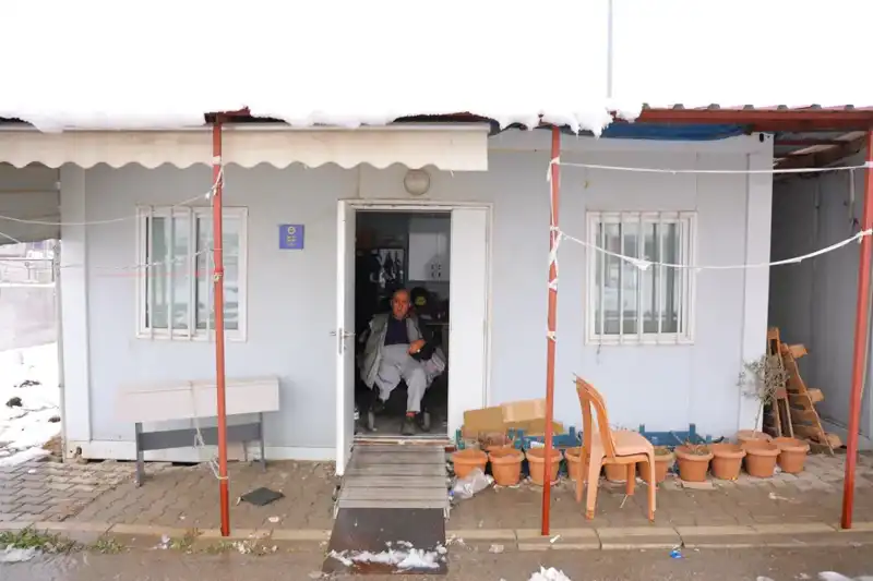 Depremin Altıncı Gününde Enkazdan Kurtarıldı: Hayatta Kalmanın Hikayesi