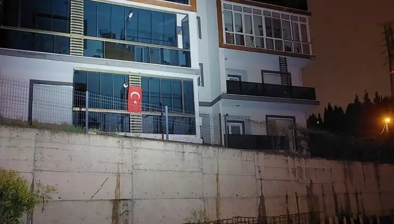 Sakarya'da 4 Katlı Apartman Acil Tahliye Edildi: İşte Nedeni!