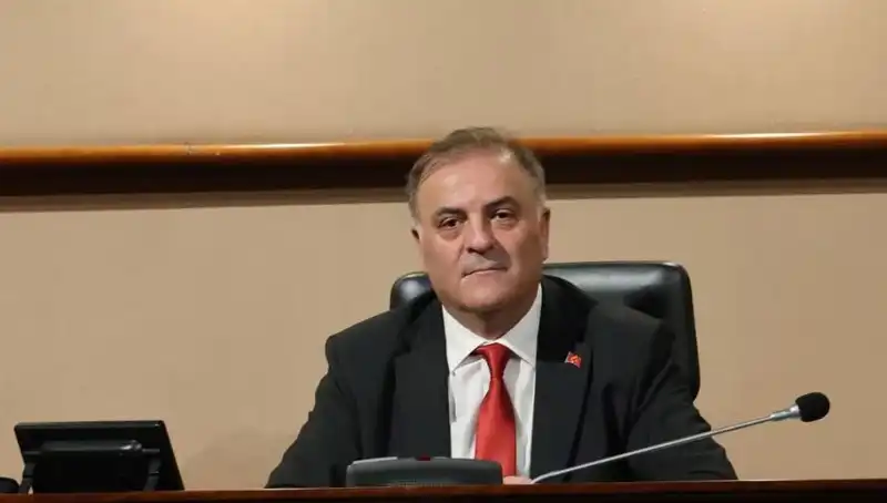 Nuri Aslan: İBB Başkanvekili Hakkında Bilmeniz Gereken Her Şey